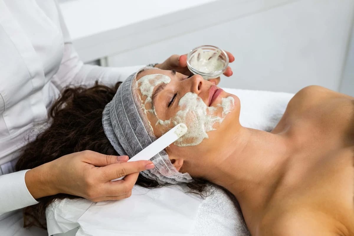 Advanced facial peel treatment in Hamilton at Radiance Laser & Medical Aesthetics