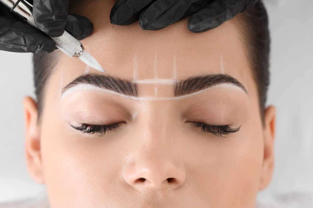 Eyebrow Tinting Service